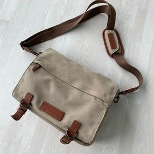 Kelly Moore Camera Bag
